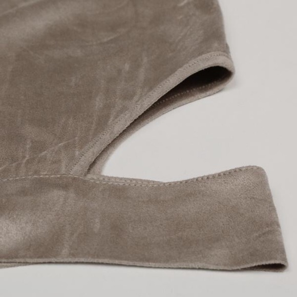 🔹Last 1🔹Sexy Suede Halter Crop Top - Picture 5 of 8